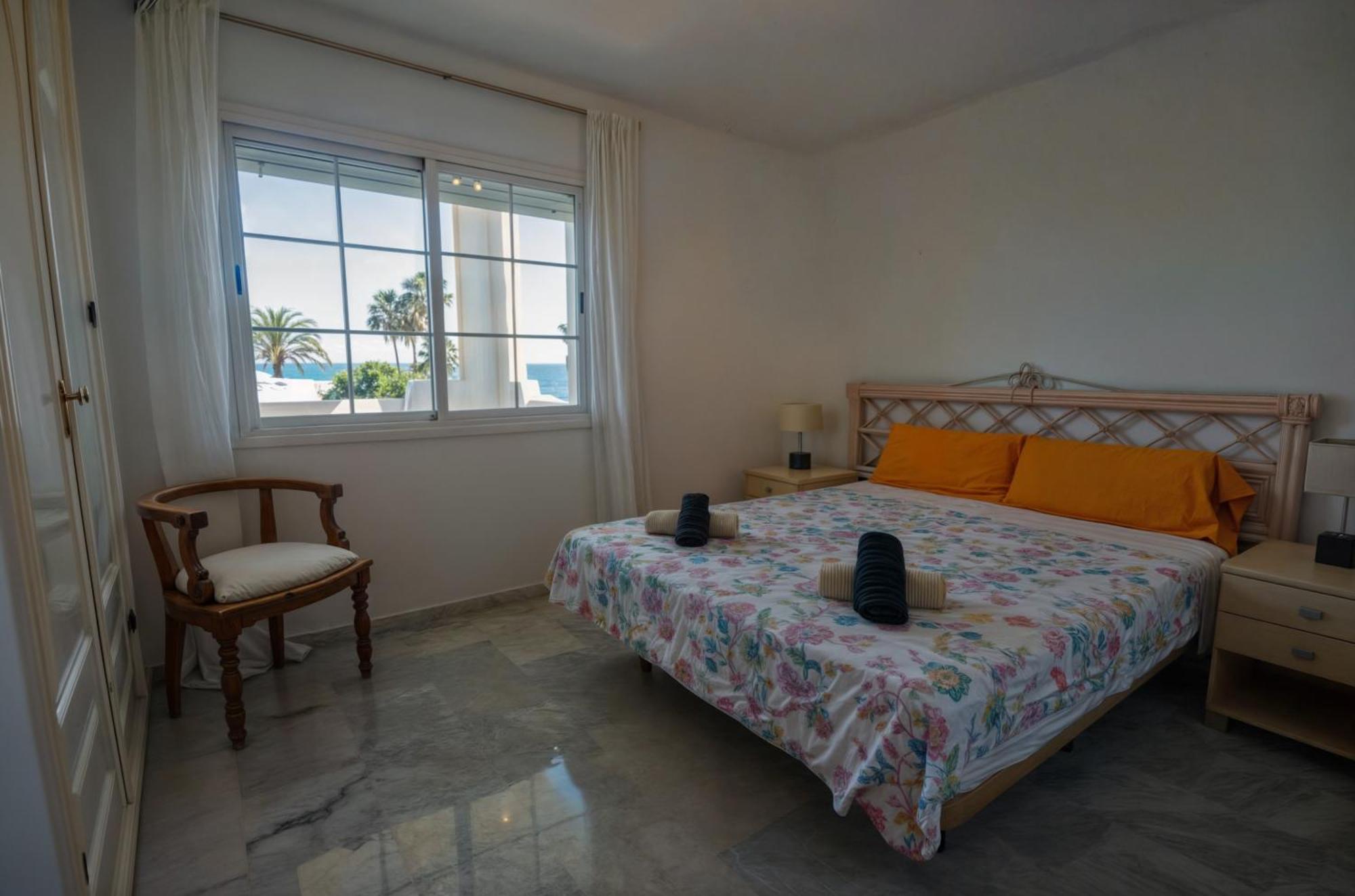Apartamento Pilar Marbella Exterior foto